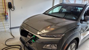 borne de recharge véhicule électrique Flo EV Duty Tesla Grizzl-e TechnoVE